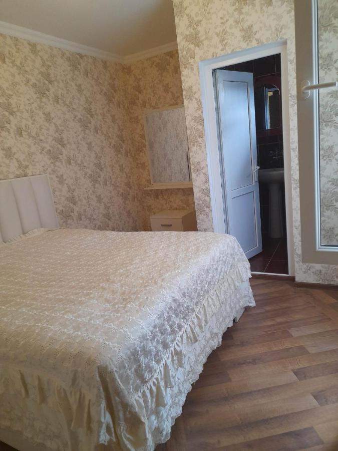 Guest House Ivo Borjomi Eksteriør bilde